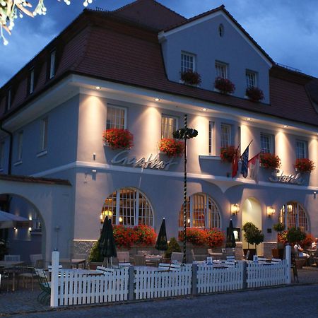 Hotel Gasthof Zum Storch Schluesselfeld Exterior photo